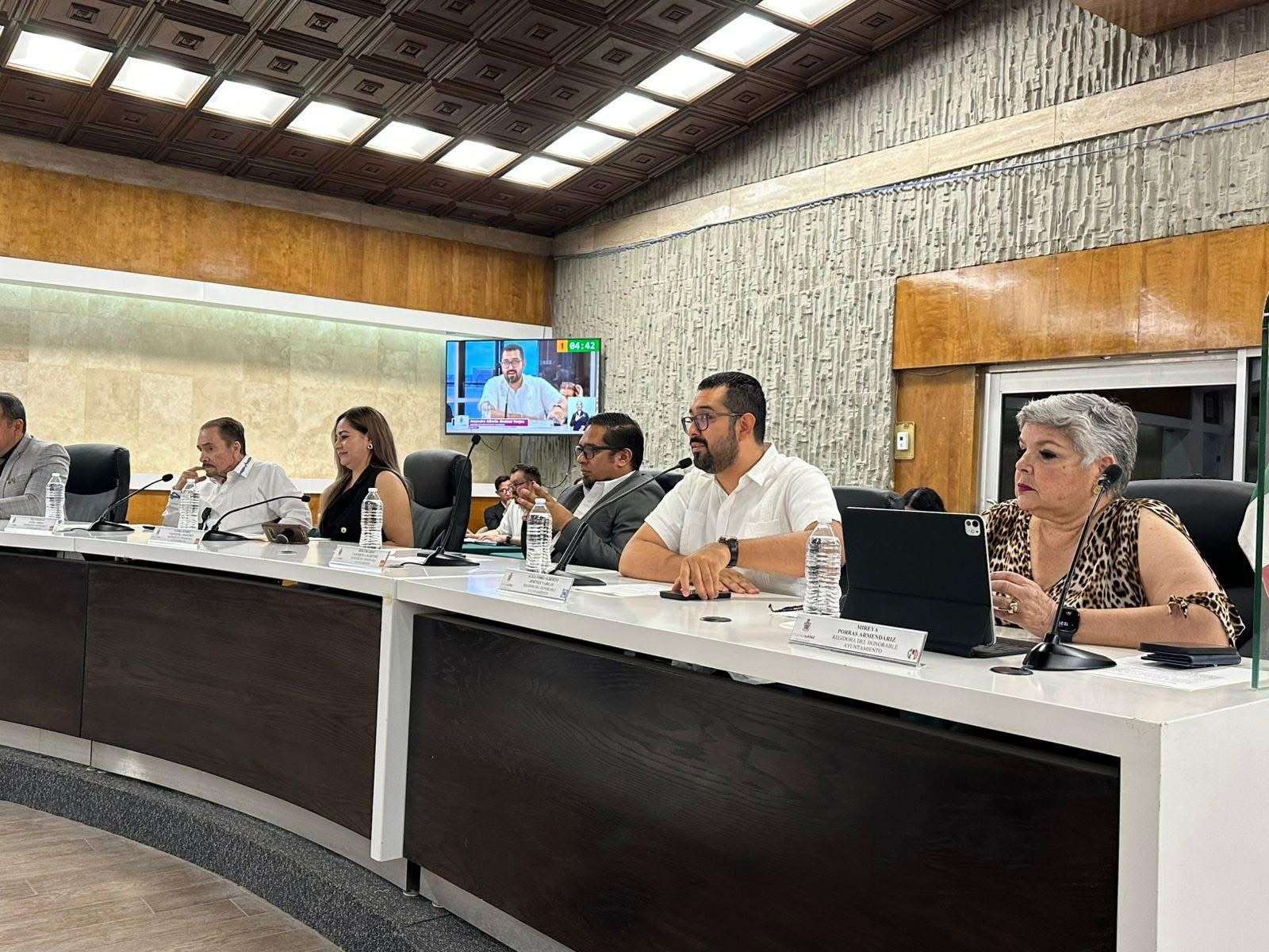 AGARRÓN POLÍTICO