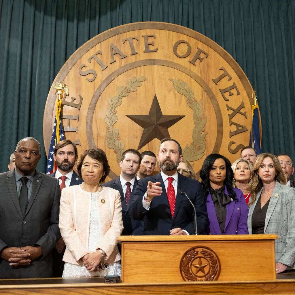 Texas en jaque: huyen demócratas para impedir el nuevo mapa electoral