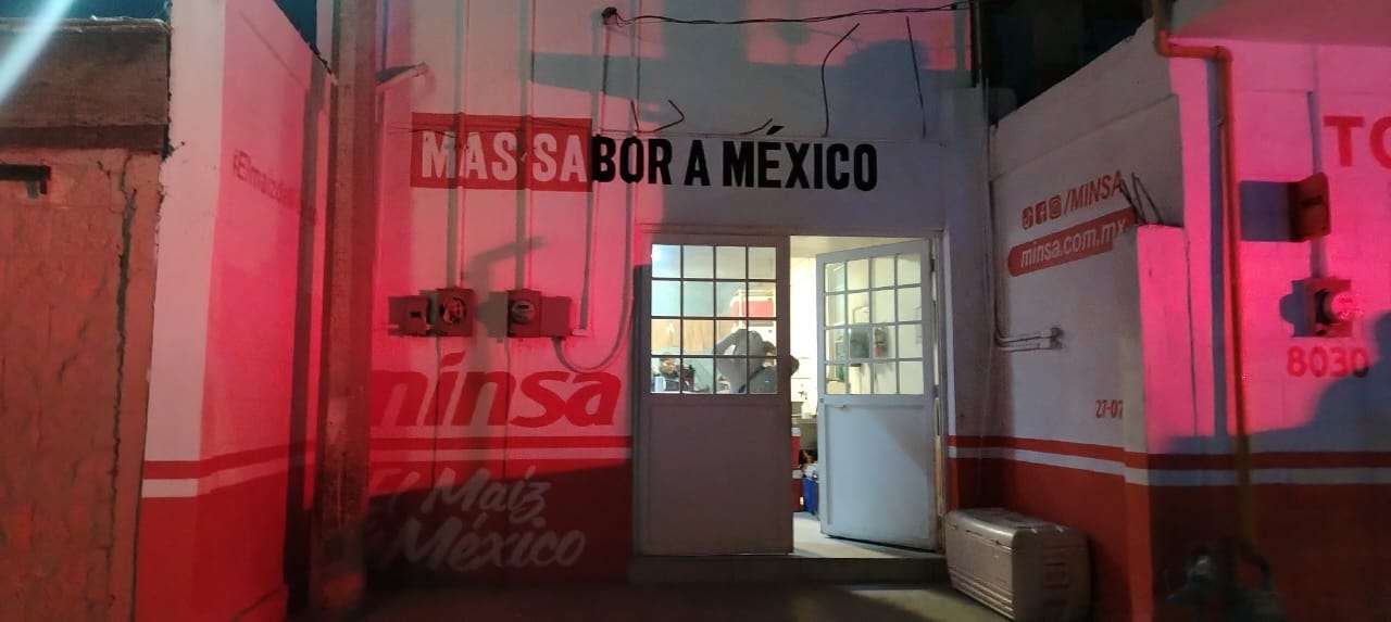 Ejecutan a 2 en una tortillería