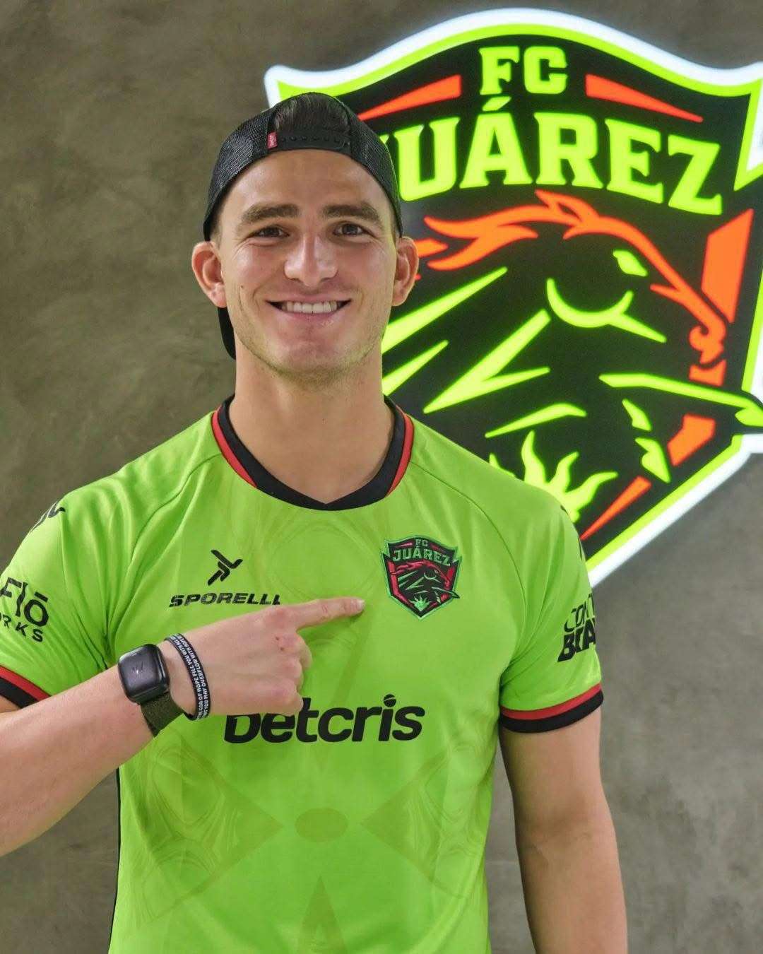 Sebastián Jurado en el radar del futbol inglés 