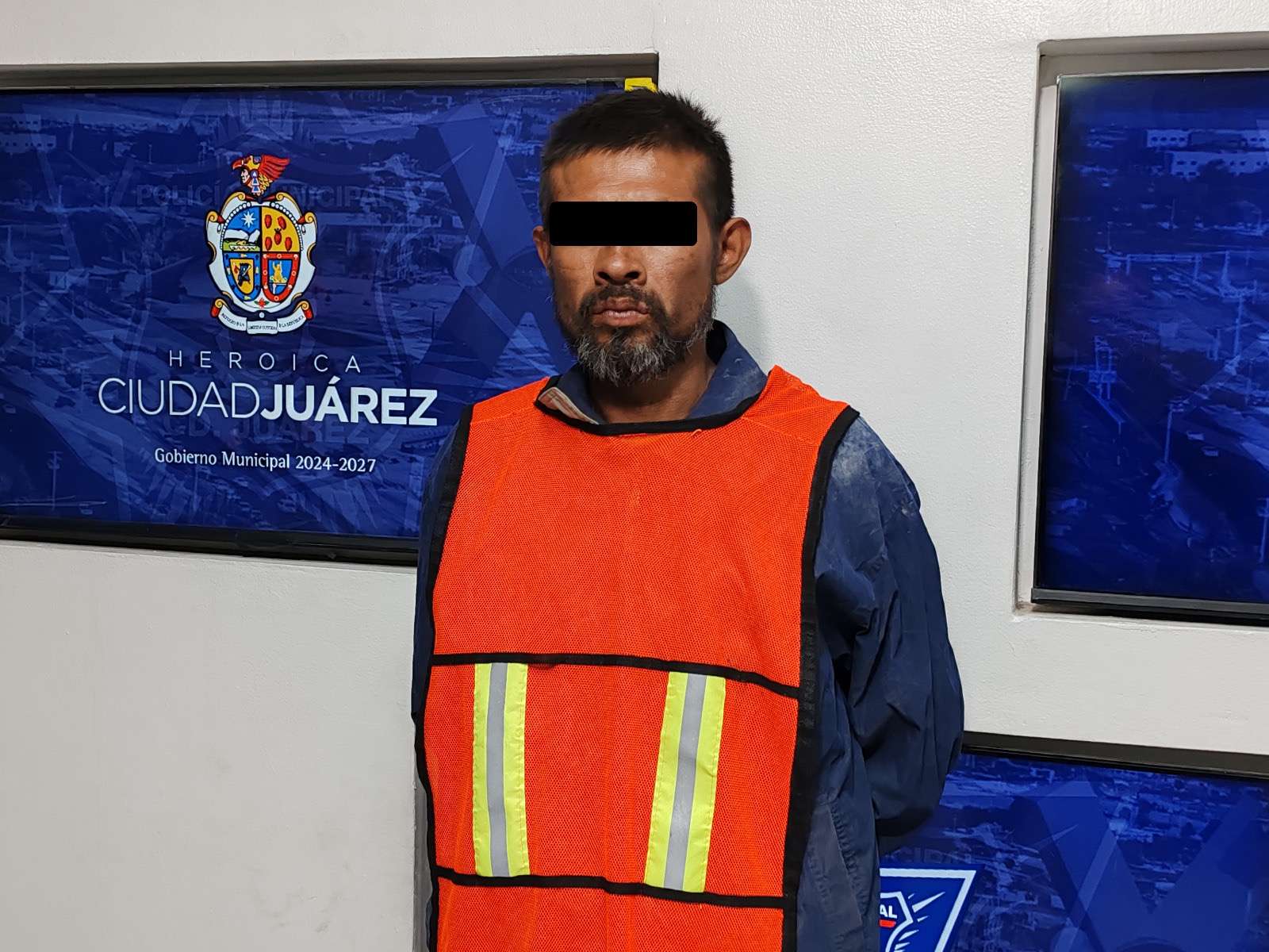 Arrestan a hombre con orden de aprehensión