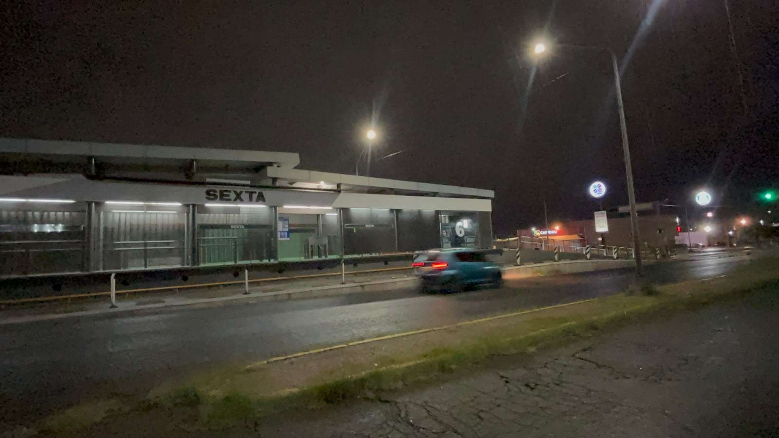 Cubren relámpagos y cestellas en el Centro